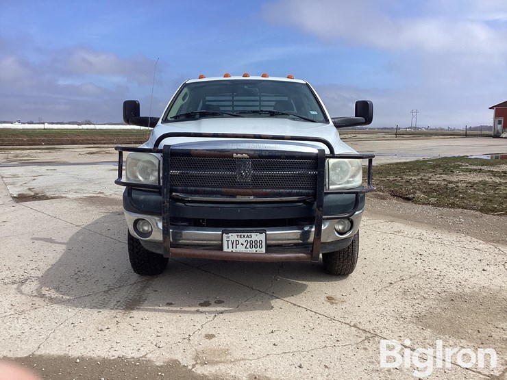 2009-dodge-ram-3500-image-2
