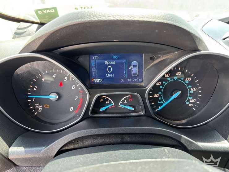 2014-ford-escape-image-16