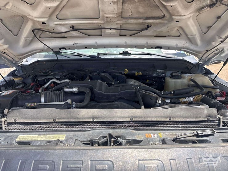 2016-ford-f550-image-7