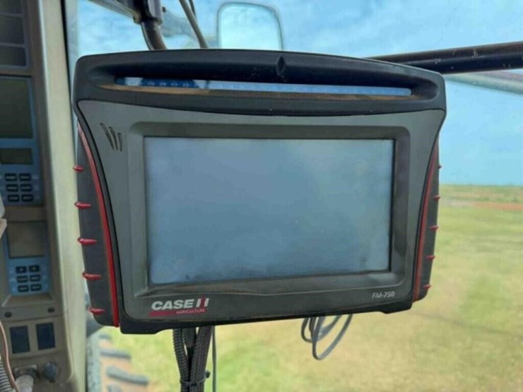 case-mx285-tractor-image-35