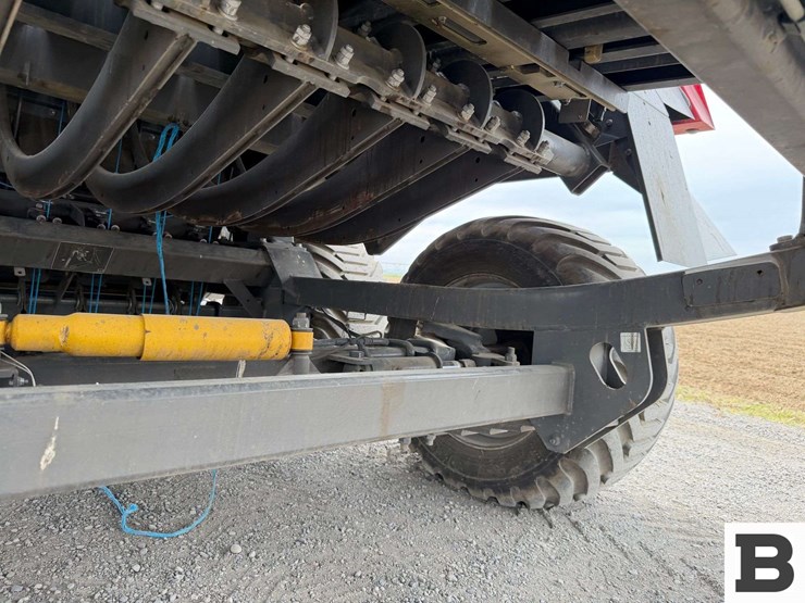 2022-massey-ferguson-2270-image-35