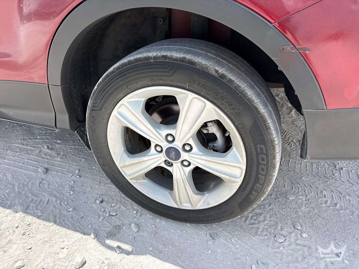 2014-ford-escape-image-28