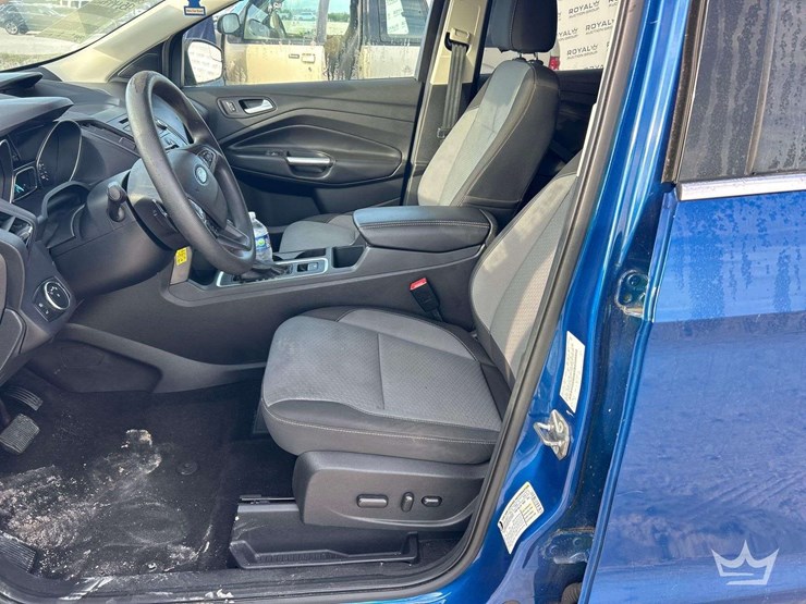 2017-ford-escape-image-12