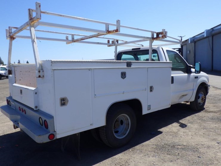 2004-ford-f350-image-3