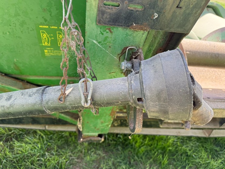 john-deere-8-image-31