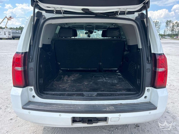 2018-chevrolet-tahoe-image-22