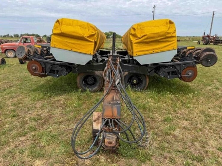crust-buster-4030-image-1