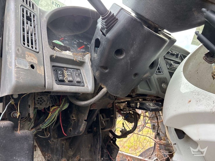 2006-international-durastar-4300-image-38