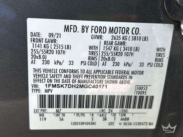 2021-ford-explorer-image-5