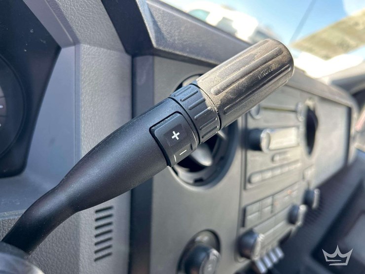 2016-ford-f350-image-17