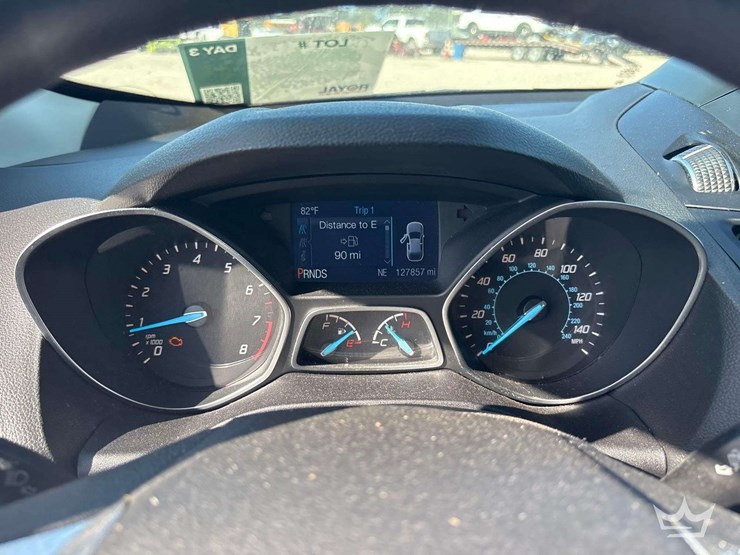 2015-ford-escape-image-14