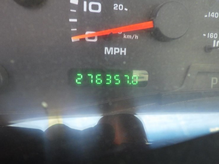 2004-ford-f350-image-15