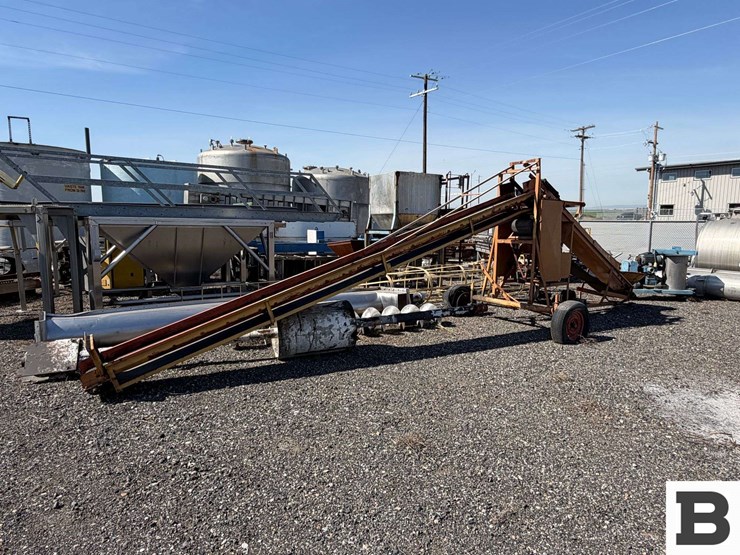 piler---pasco,-wa-image-1