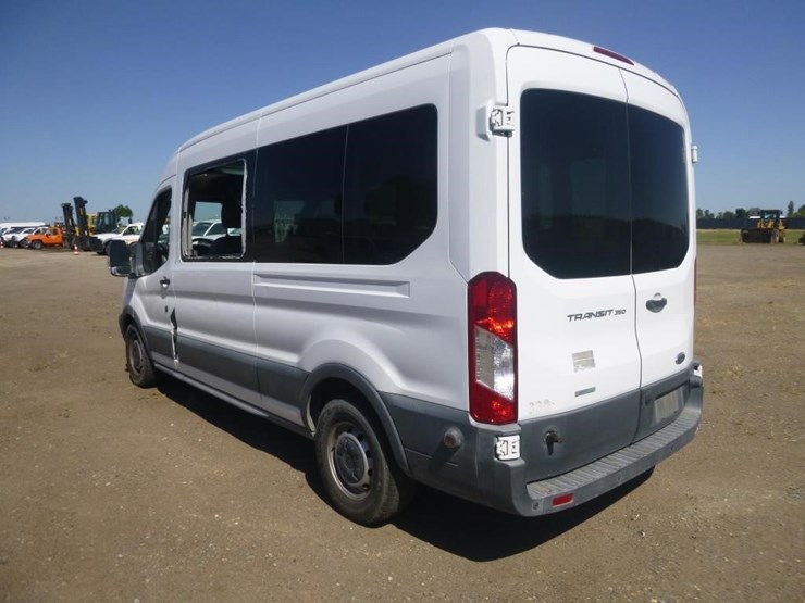 2017-ford-transit-image-5