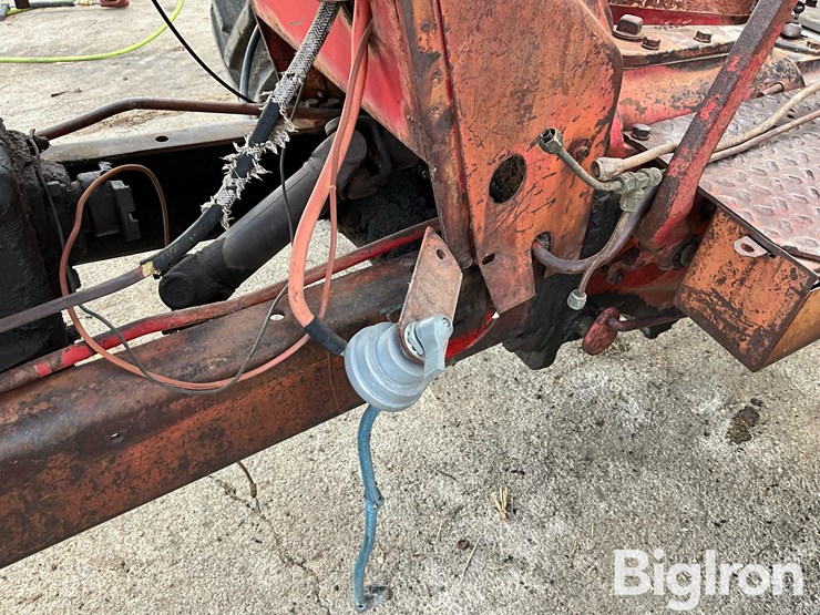 1949-massey-ferguson-22-image-11