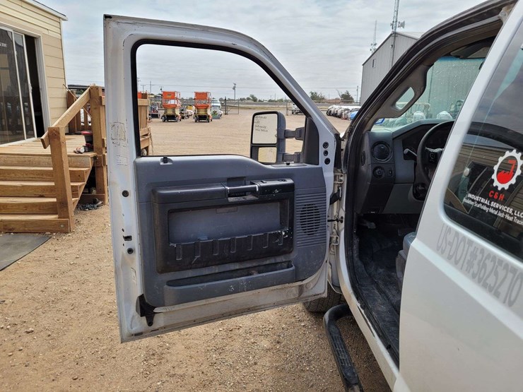 2012-ford-f250-image-13