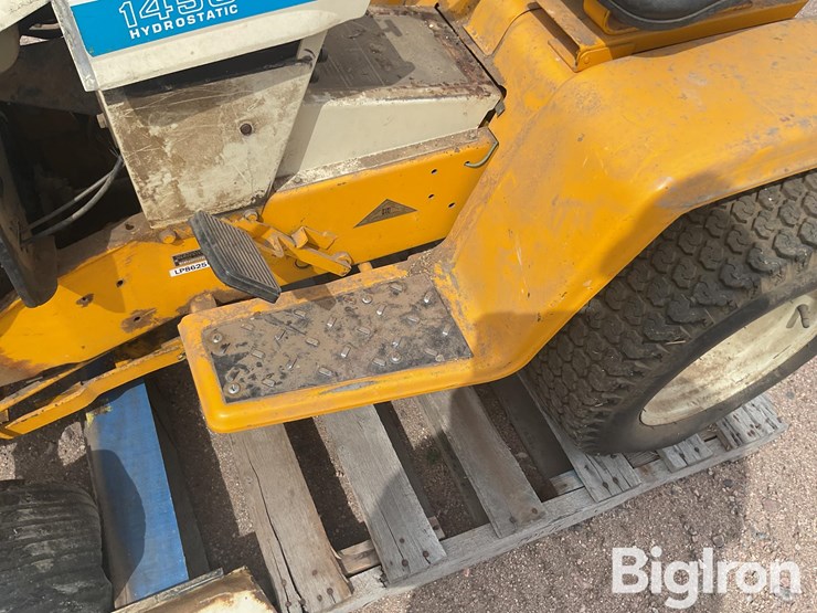 cub-cadet-1450-image-12
