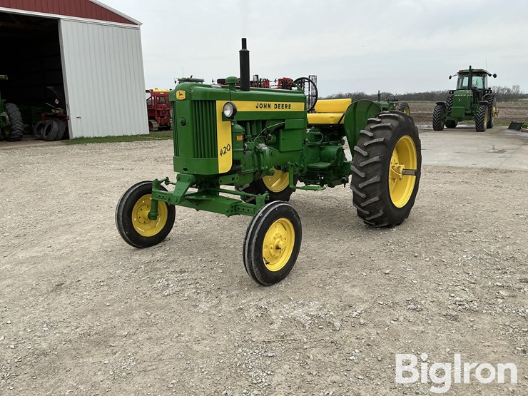 1958-john-deere-420-image-1