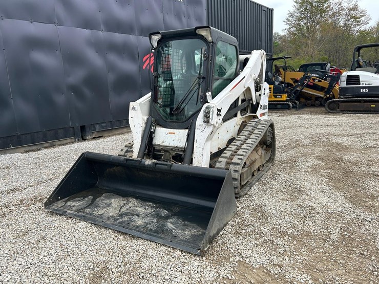 2016-bobcat-t650-image-8