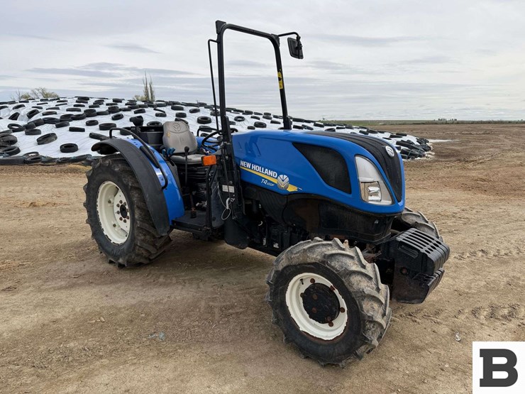2021-new-holland-t4.100f-image-8