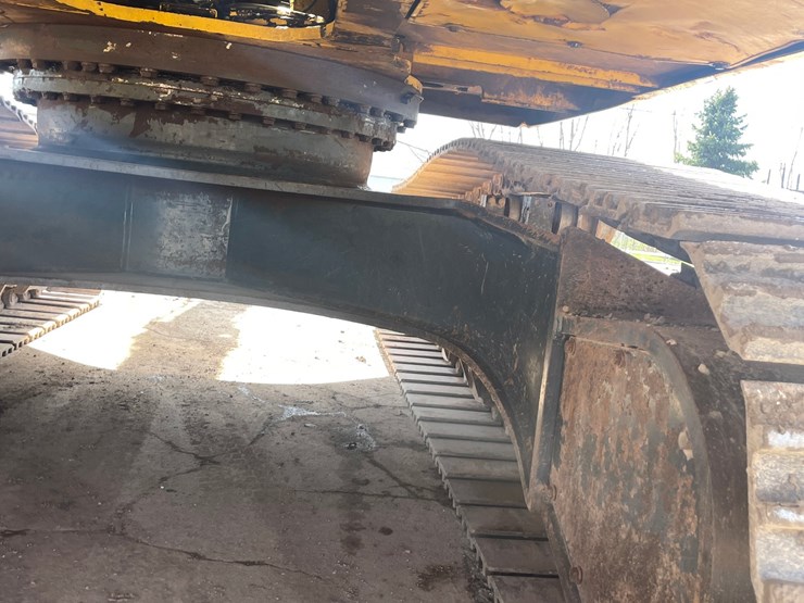 #4007-•-1998-komatsu-400lc-6-excavator-image-43