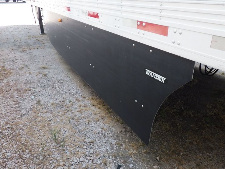 2019-utility-3000r-image-21