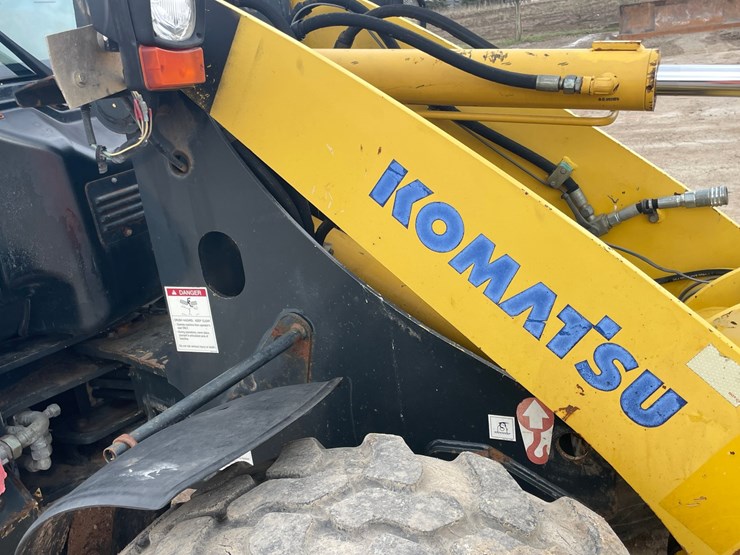 #4032-•-2006-komatsu-wheel-loader-image-38