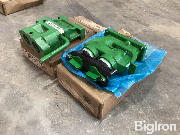 john-deere-410-image-1