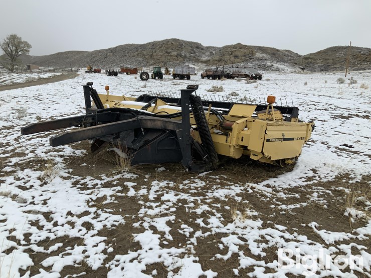 new-holland-2324-image-5