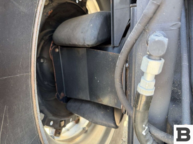 1998-case-ih-8940-image-31