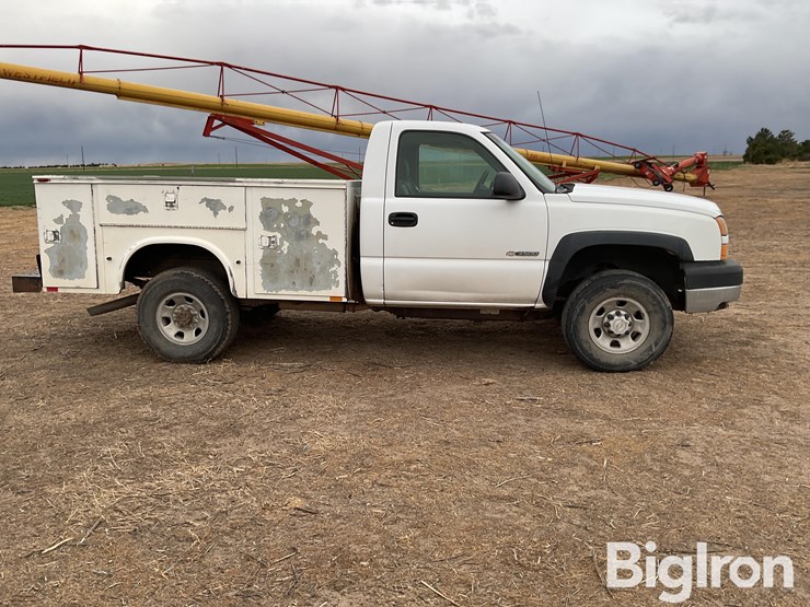 2006-chevrolet-3500-image-4