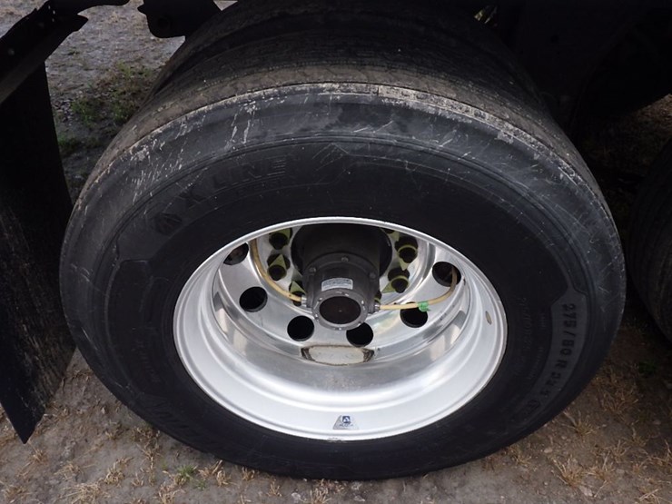 2019-utility-3000r-image-10