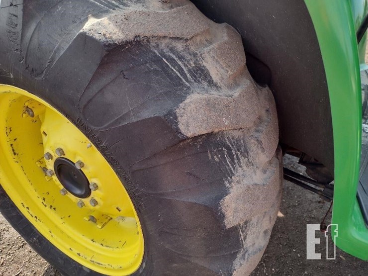 2005-john-deere-4320-image-22