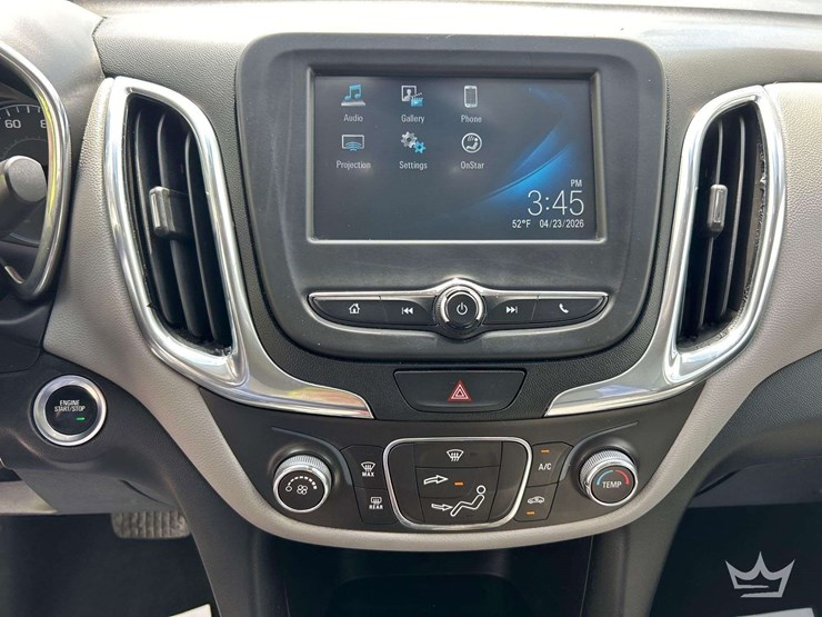 2018-chevrolet-equinox-image-17