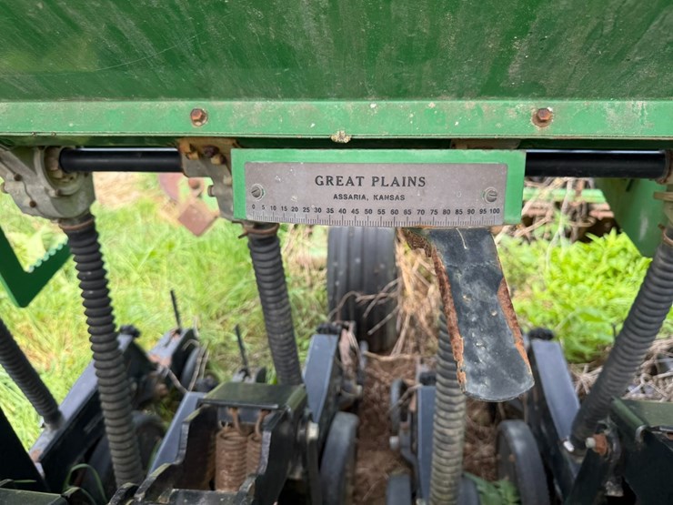 2020-great-plains-solid-stand-2020-image-42