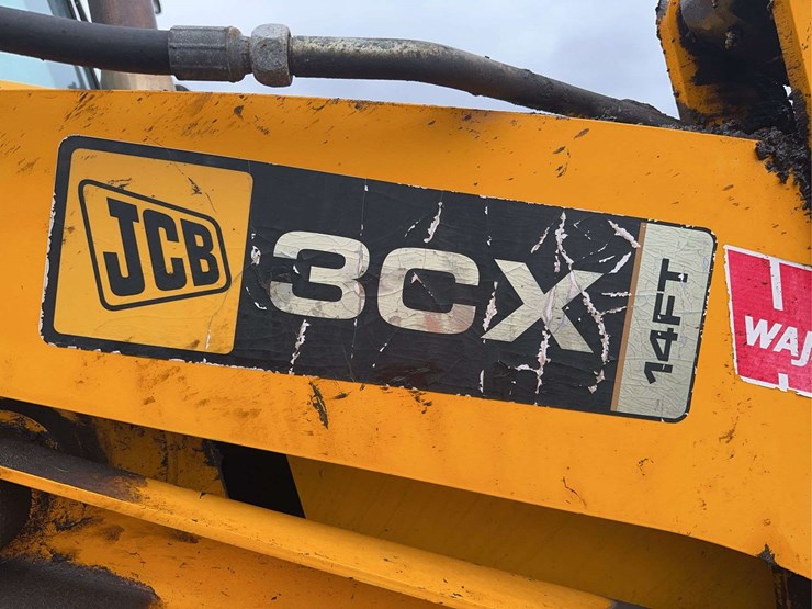 2010-jcb-3cx-image-14