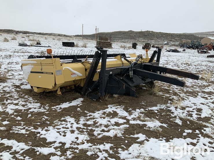 new-holland-2324-image-7