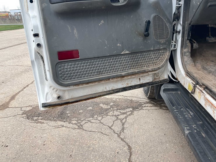 2006-ford-f450-xl-image-68