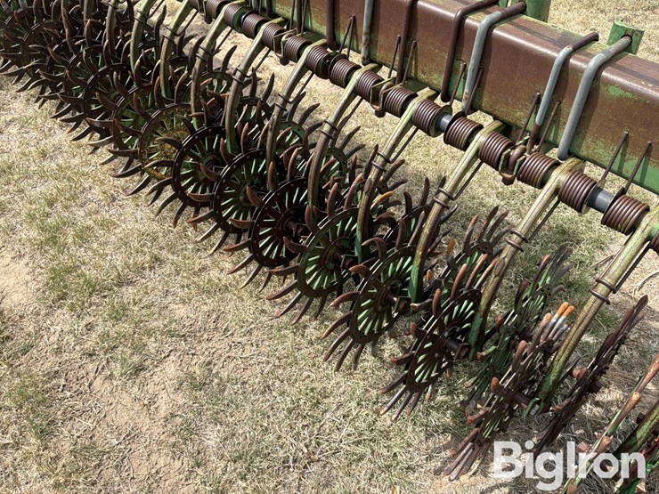 deere-tires-image-15