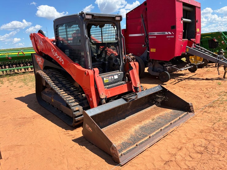 kubota-svl97-2-image-2