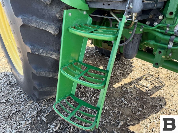 2009-john-deere-6115d-image-50
