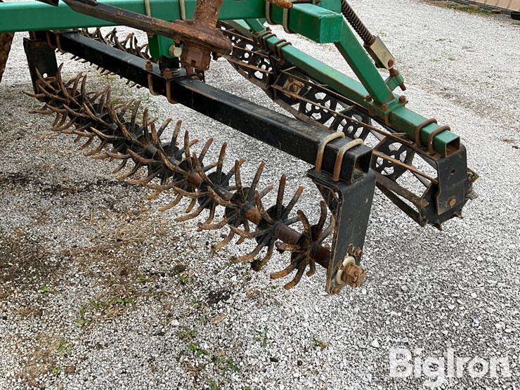 great-plains-2400tt-image-20