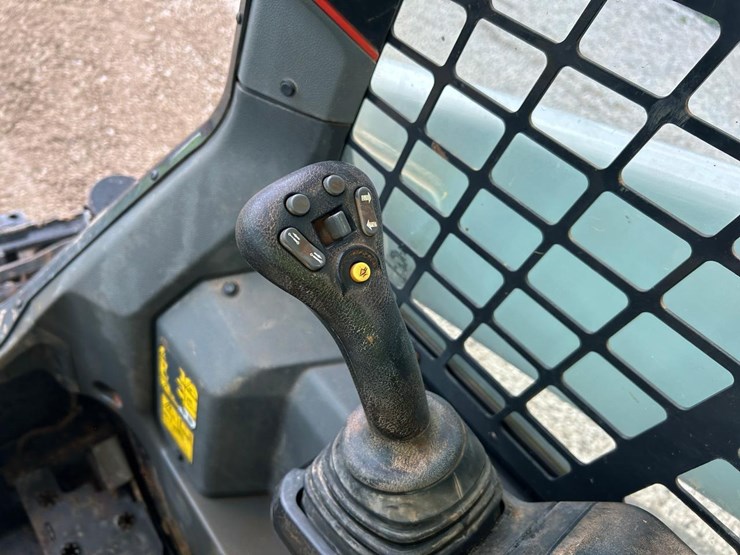 2023-bobcat-t66-image-23