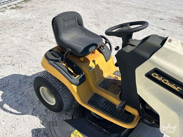 2011-cub-cadet-ltx1040-image-13
