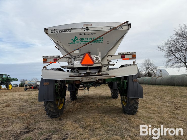 2011-john-deere-4930-image-6