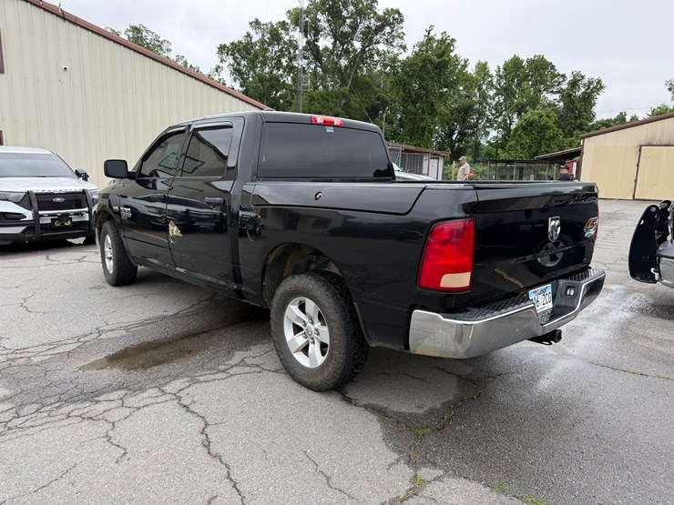 2019-dodge-1500-image-4