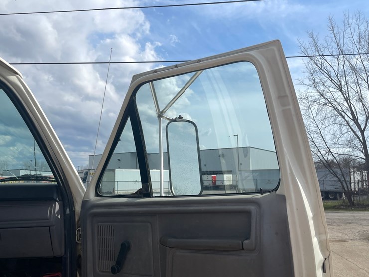 #4021-•-1998-ford-f-series-dump-truck-(has-wi-title)-image-52