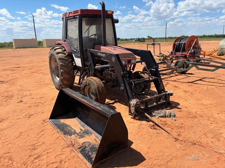 case-ih-4230-image-2