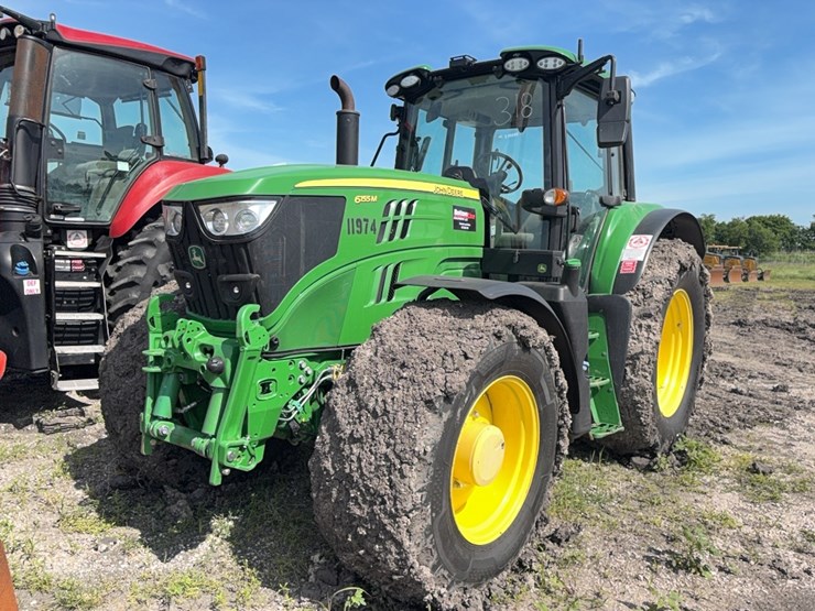 2023-john-deere-6155m-image-15