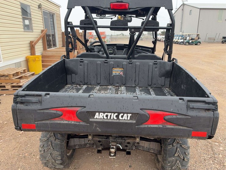 2017-arctic-cat-700-image-10